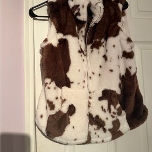 SHEIN Fleece Vest in Brown and Cream